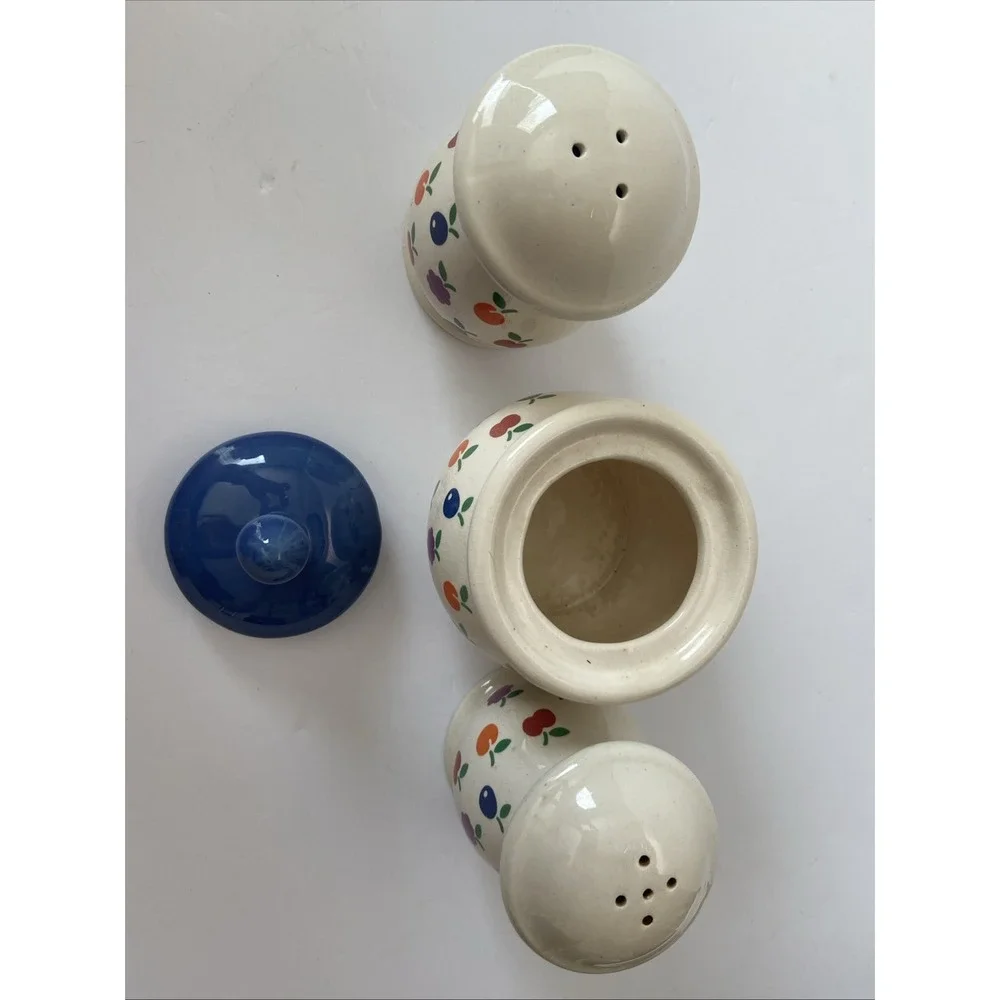 Vintage‎ 1984 New Avenues Orchard Salt Pepper & Sugar Bowl Set
